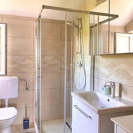 Prilaz Obali Драмаль