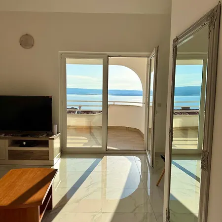 Апартаменты Prilaz Obali *