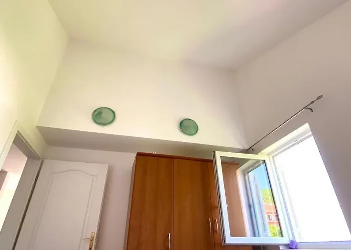 Prilaz Obali * Dramalj